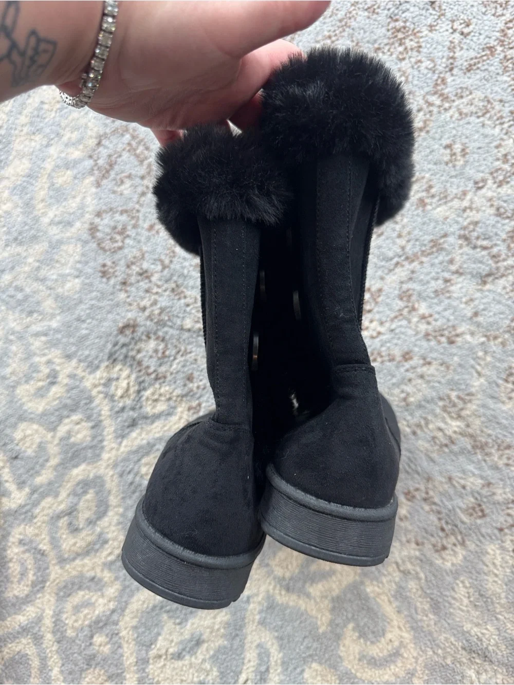 SO Abigail Faux Fur Winter Boots Black 8.5